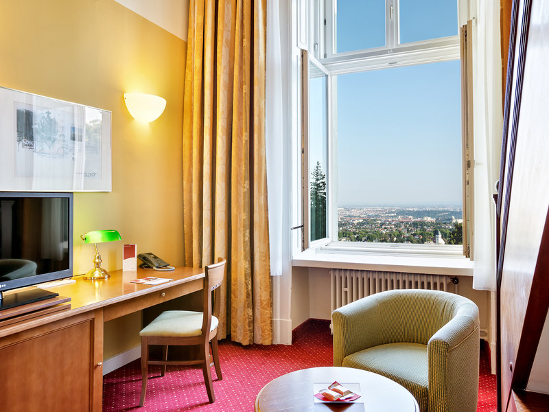 Ferien im Austria Trend Hotel Schloss Wilhelminenberg - hier günstig online buchen