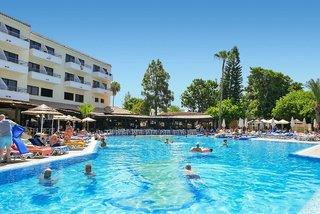 Ferien im Paphos Gardens Holiday Resort - hier günstig online buchen