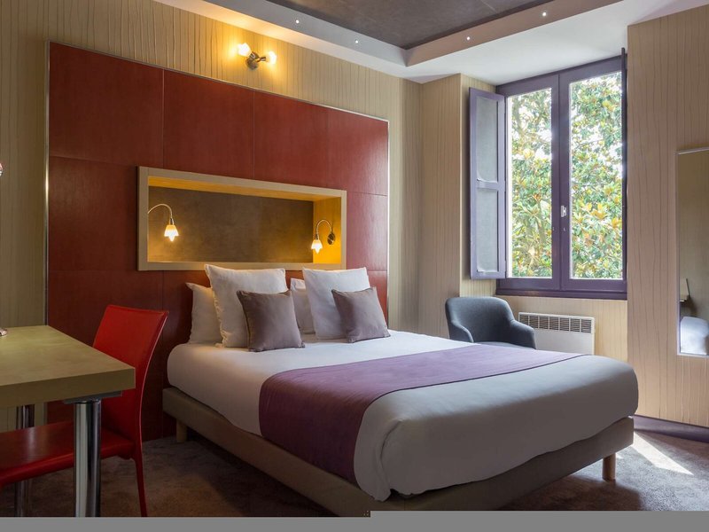 Ferien im Hotel The Originals Pau Gramont - hier günstig online buchen