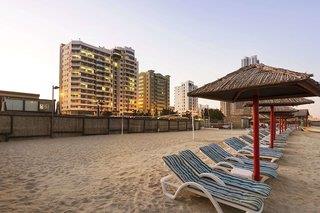 Ferien im Ramada by Wyndham Beach Hotel Ajman - hier günstig online buchen