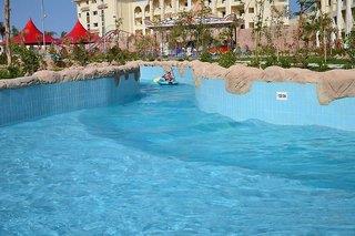 Ferien im Serenity Fun City Resort - hier günstig online buchen